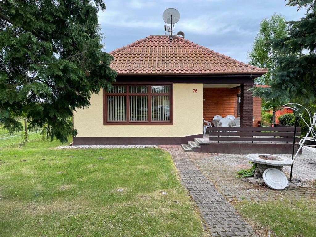 Agnes Nyaralohaz Villa Balatonmariafurdo Ngoại thất bức ảnh